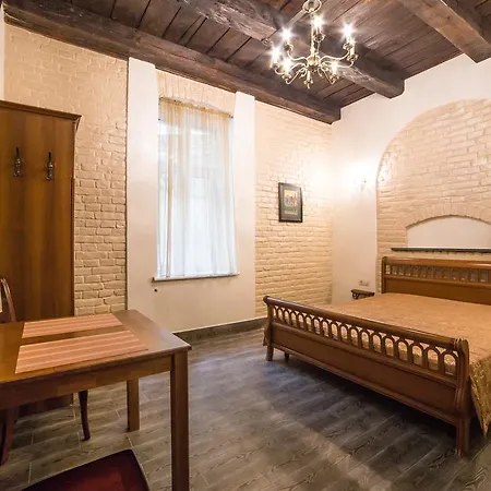 On Valova 16-2- 2 Minutes To Market Square Lviv
