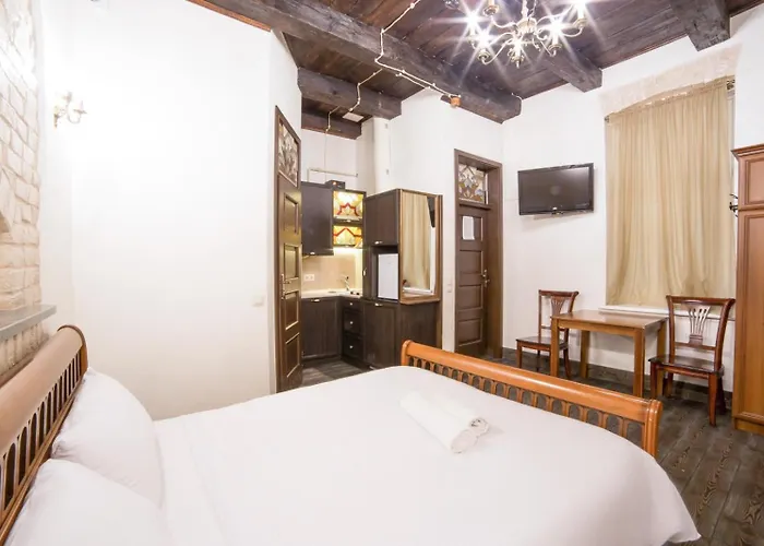 On Valova 16-2- 2 Minutes To Market Square Daire Lviv